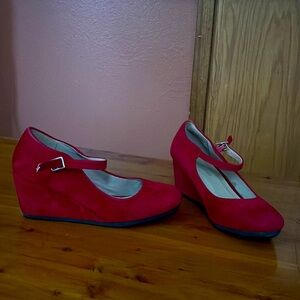 Red Velvet Wedge Heels